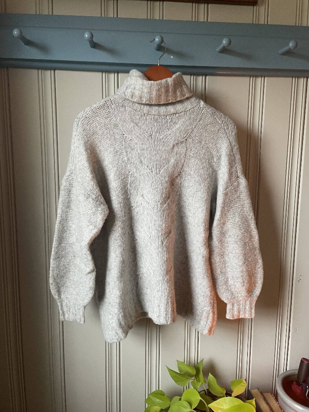 Aerie Oatmeal Cream Cable Knit Turtleneck Oversized Sweater Size S